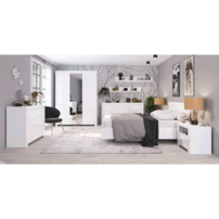 0000303549-lindy-biela-1x1k-interier1.png