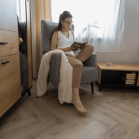 0000339285-samy-kreslo-siva-intr-new-01.png