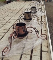 Kovový stojan na živý vianočný stromček, rôzne prevedenia